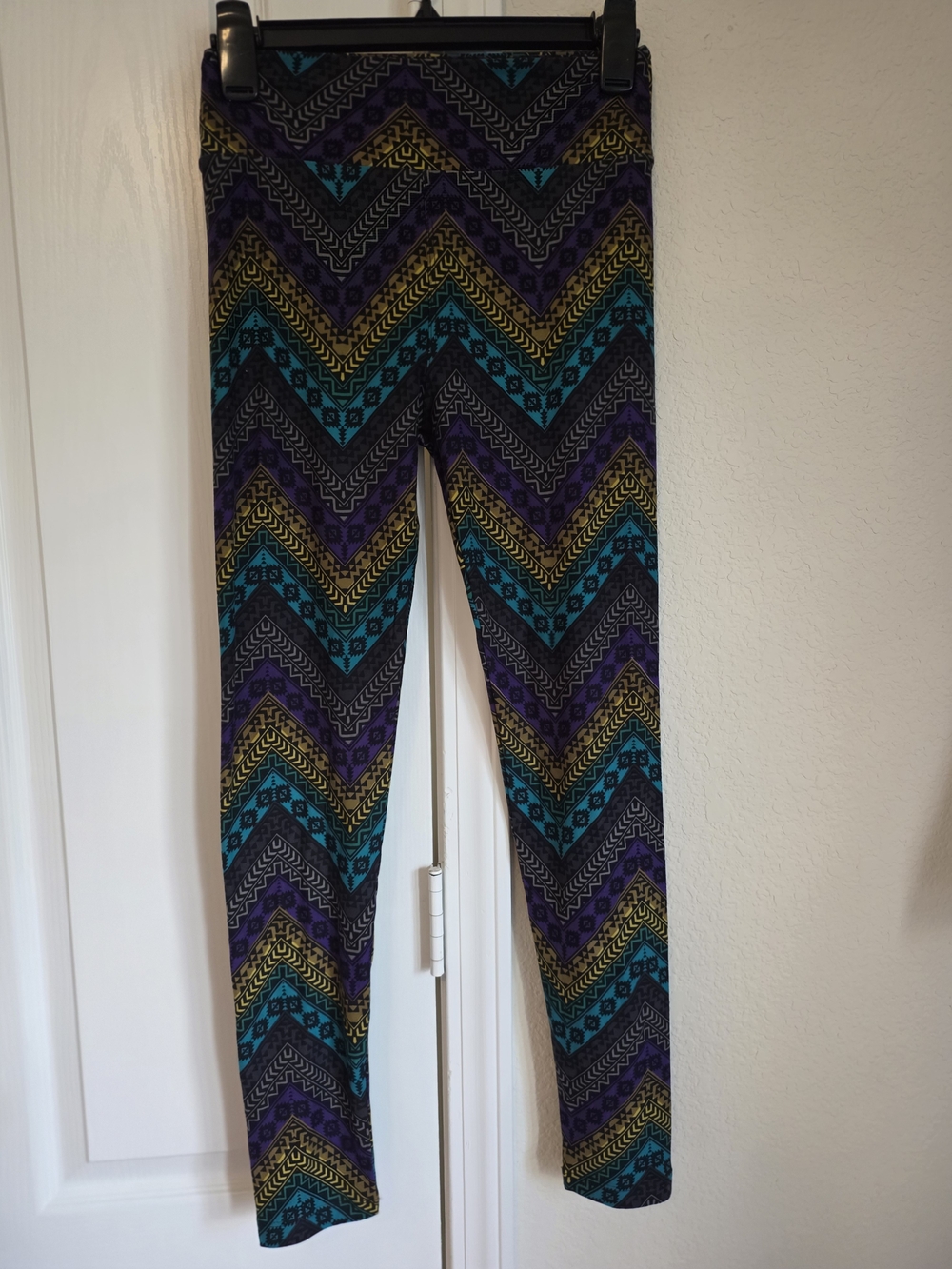 Ladies Chevron PEACOCK Leggings